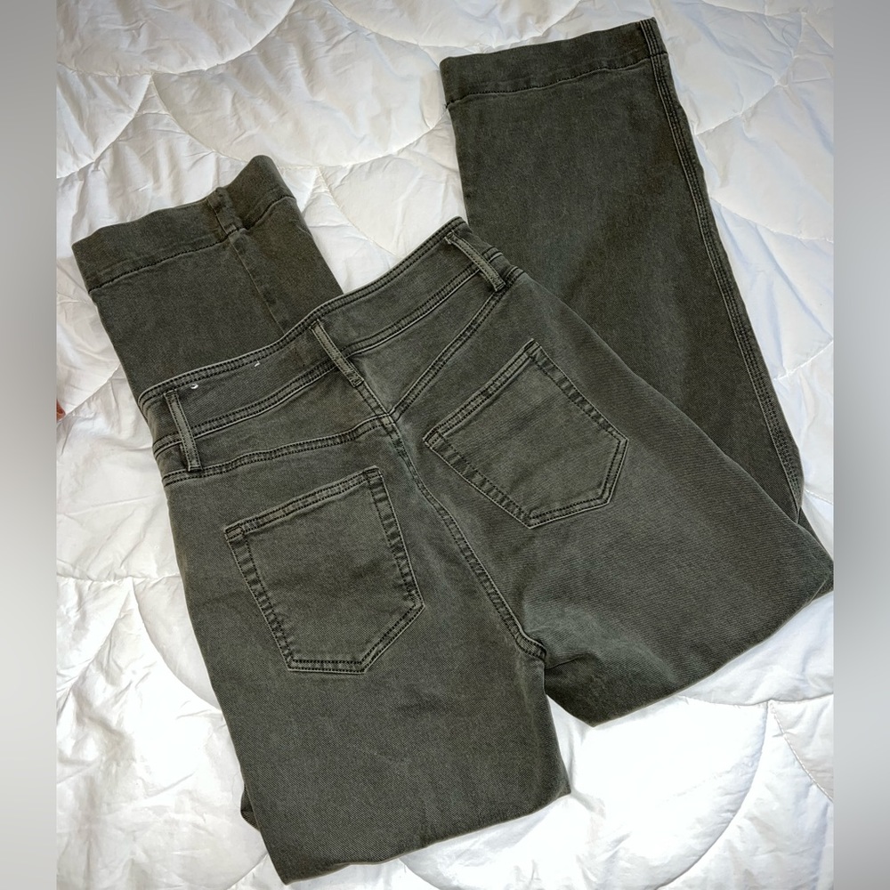 LOFT High Waist Slim Wide Leg Pants size 25 size 0 Army Green Olive Green Crop